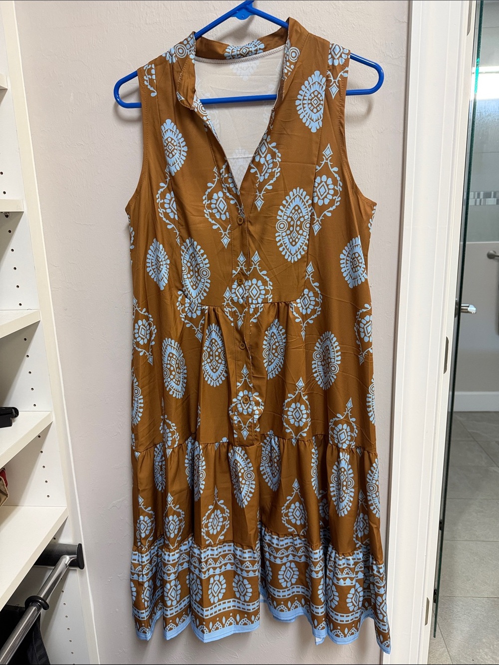 Sleeveless Tiered Midi Dress in Brown with Blue Print